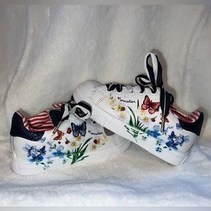 MonnaLisa leather kids shoes from Italy. Great condition